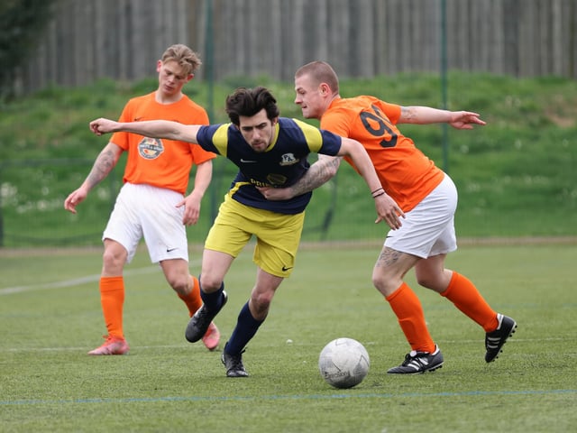 Pelham Arms (blue/yellow) v Fort Cumberland. Picture by Kevin Shipp