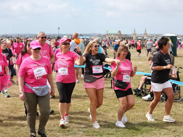 Cancer Research UK Race for Life on Southsea Common.Picture Stuart Martin (220421-7042)