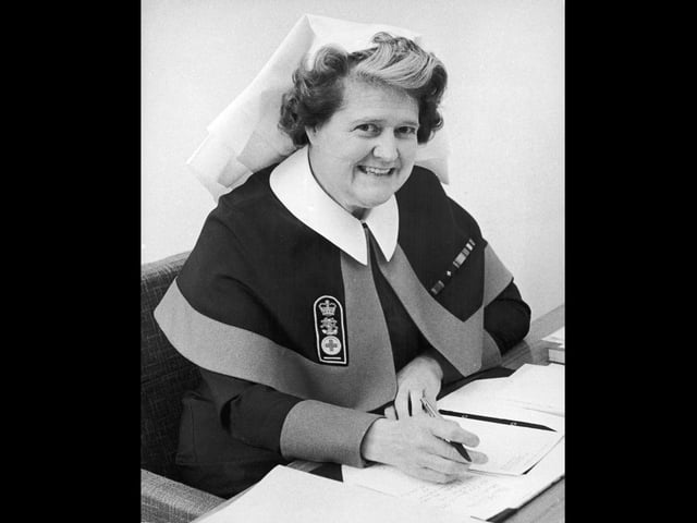 Cynthia Cooke, Principal Matron at the Royal Naval Hospital, Gosport, 20th October 1972. (Photo by Keystone/Hulton Archive/Getty Images)