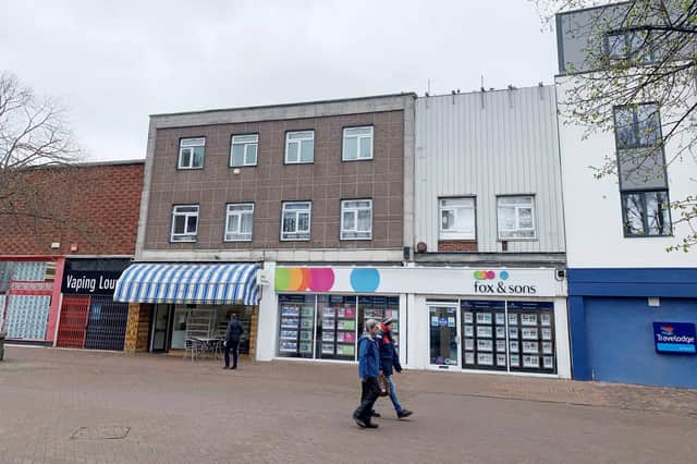 Lot 99 - Flat 10A, 9-11 High Street, Gosport. Clive Emson auction ending June 16.