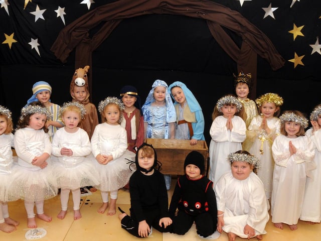 St Peters C o E School, Mansfield in 2010
Shai Florence and Libby Gascoyne as angels
