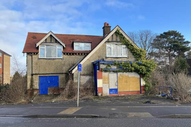 The disused building, which used to be a Thresher off-licence, in Botley Road, Park Gate