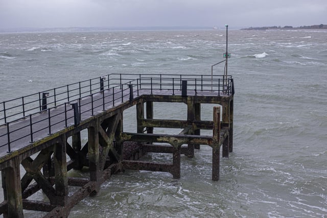Strong winds in Portsmouth on Wednesday 27 December 2023

Pictured: View from Old Portsmouth 

Picture: Habibur Rahman