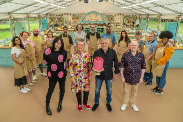 Noel Fielding, Prue Leith, Paul Hollywood and Matt Lucas with the bakers from this year's series.