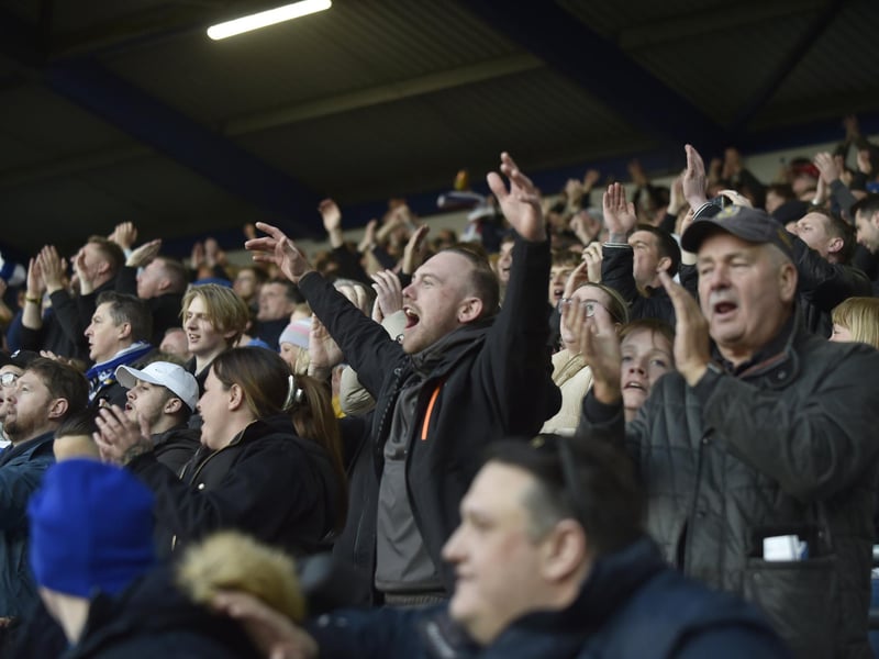 Fans were in full voice at Fratton ParkPicture: Sarah Standing (160424-630)