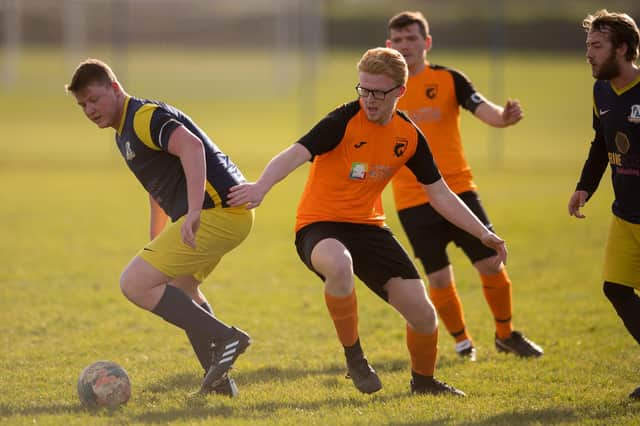 Pelham Arms (blue & yellow)v AFC Farlington. Picture: Keith Woodland