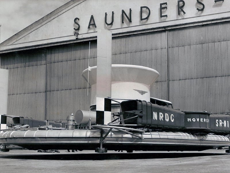 SRN1 hovercraft, the one used by James Bond in the film 'Die Another Day'.