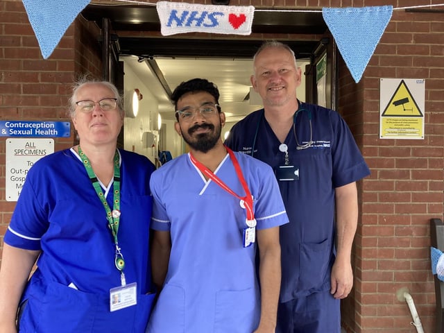 The NHS is celebrating 75 years of offering healthcare to the UK and to mark the milestone, yarnbombers have decorated various areas in Portsmouth with knitted decorations.
Pictured: Members of staff that have been enjoying the installations.