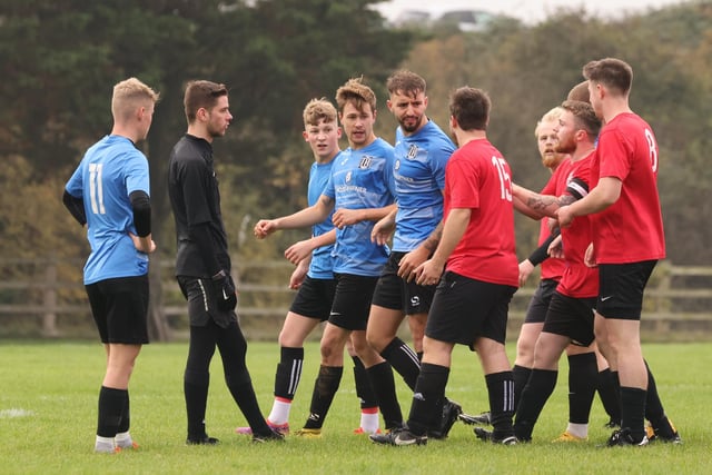 Waterlooville Wanderers Reserves (blue) v Milton Park Rangers. Picture by Kevin Shipp