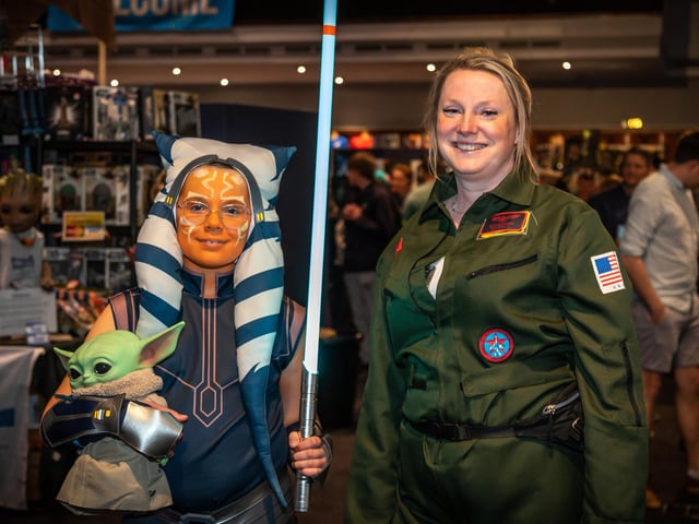 Julia Fotyga, 10, as Ahsoka Tano and Anna Pieczkowska, 46, as Maverick
