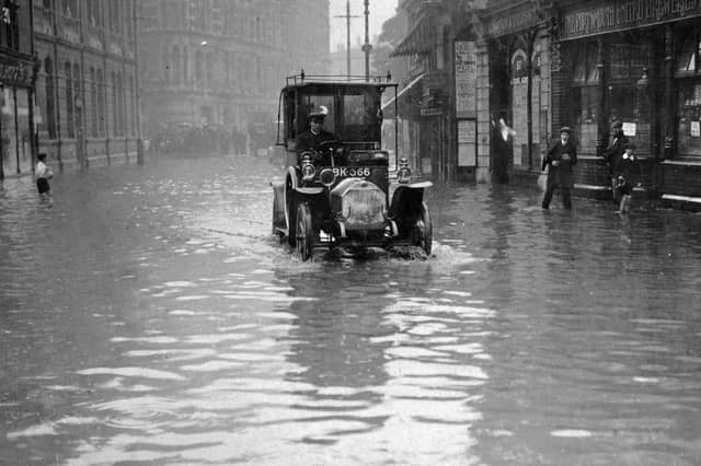 Commercial Road, Portsmouth, flooded after a rainstorm in 1911