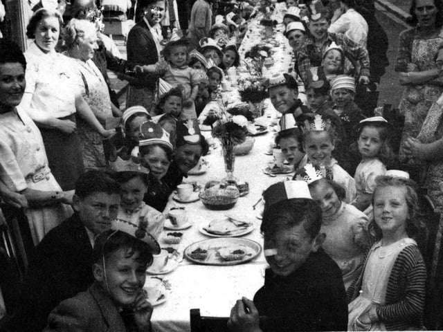 Arnaud Street, Buckland, Coronation street party 1953