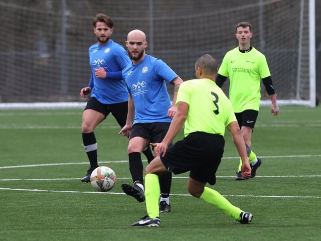 Pompey Dynamo (blue) v Carberry. Picture: Sam Stephenson.