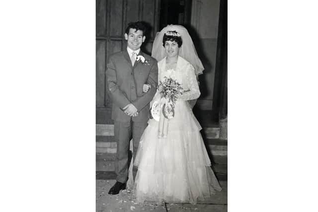 Sarah and Bob on their wedding day in 1960.
