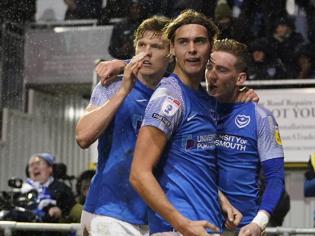Cambridge United win: 21%.
Pompey win: 52%.
Draw: 27%.