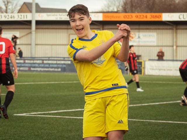 Action from the U16 GEC Marconi Invitation Cup final between Horndean Hawks Condors (red/black) and Pickwick Youth Panthers (yellow). Picture: Keith Woodland (260221-775)