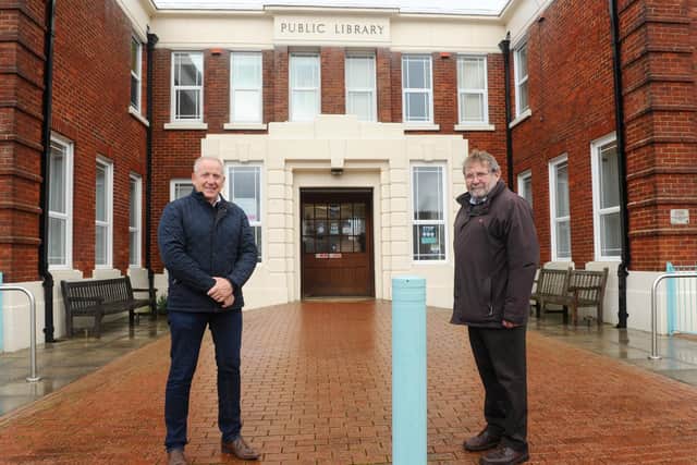  Lee Hub, the community organisation set to take over Lee-on-the-Solent library has been given the green light.

Pictured is: (l-r) Jonathan Moore, chairman of Lee Business Association and Cllr. Graham Burgess.

Picture: Sarah Standing (271020-6915)