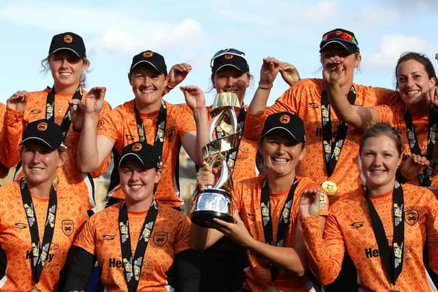 Charlotte Edwards holds the trophy aloft after Southern Vipers' Kia Super League final victory over Western Storm at Chelmsford in 2016. Photo by Daniel Smith/Getty Images for ECB.