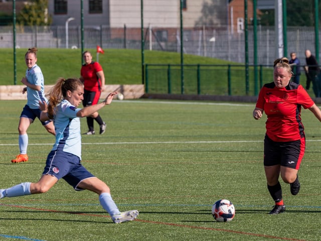 Widbrook (red) v Poole. Picture: Mike Cooter
