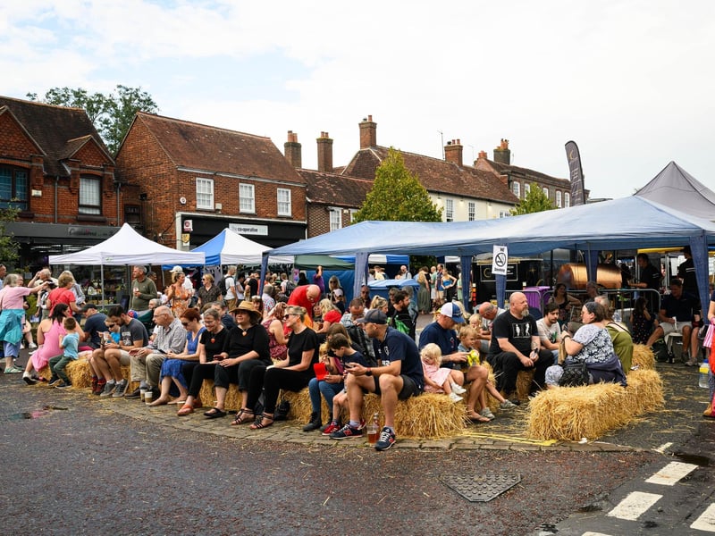 Pictured is: Visitors to the Taste of Wickham
Picture: Keith Woodland (100921-29)