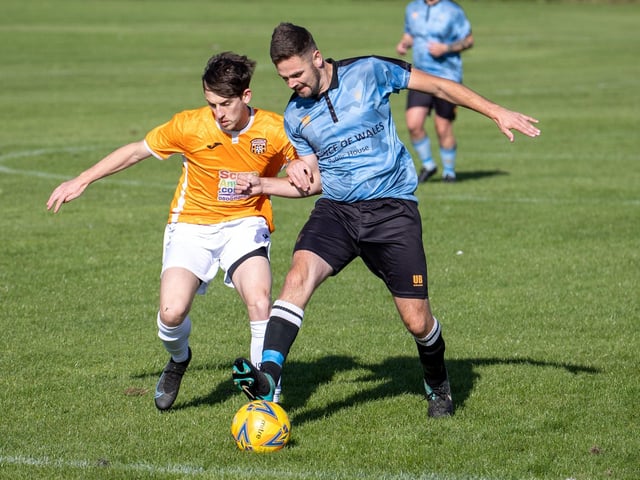 Prince of Wales (blue) v Jubilee. Picture by Alex Shute