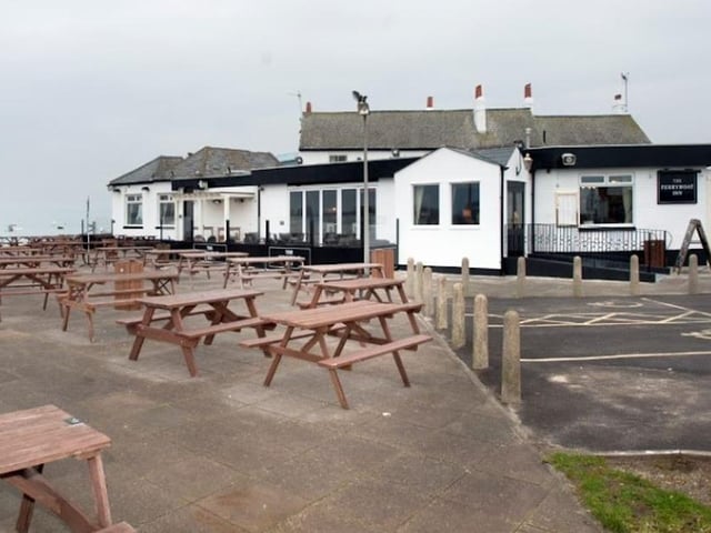 The Ferry Boat Inn has some fantastic views of Langstone Harbour and out into Portsmouth and is a great place to visit for either a quick drink or a full on roast dinner. It is also a short hop away from the Hayling Ferry!
