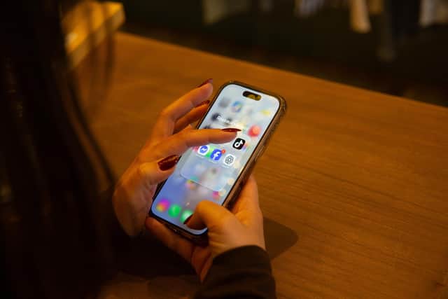 The limited-time offer includes unlimited data, calls and texts, with additional savings available on selected smartphones  