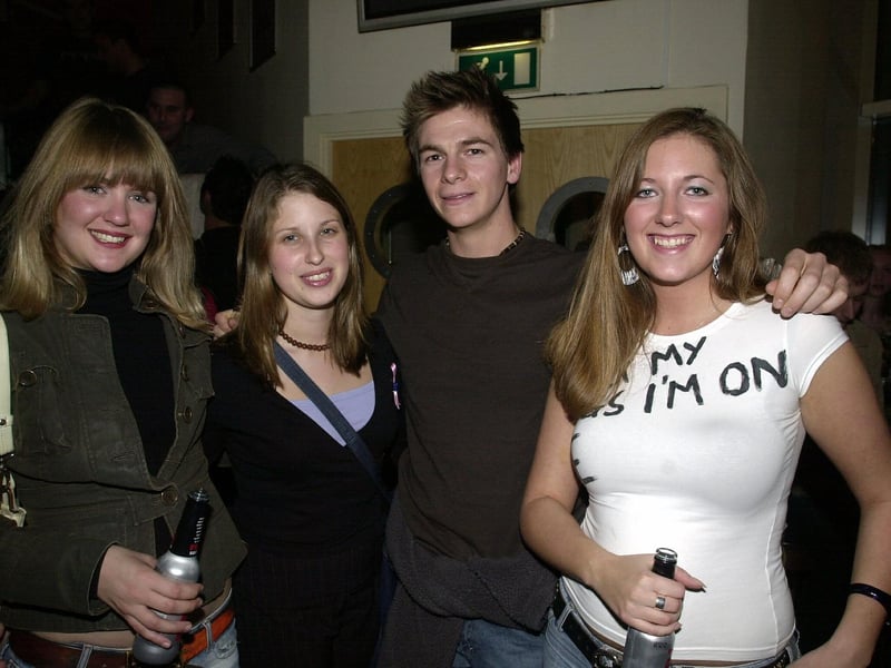 This is what a night out at Jongleurs in Gunwharf Quays looked like in the 00s.