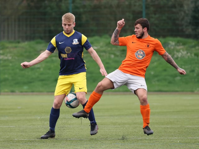 Pelham Arms (blue/yellow) v Fort Cumberland. Picture by Kevin Shipp