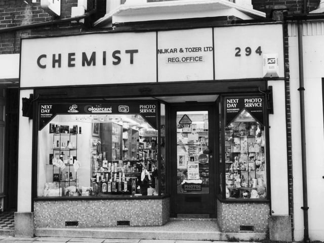 Exterior of the Nijkar and Tozer chemist in London Road in 1994