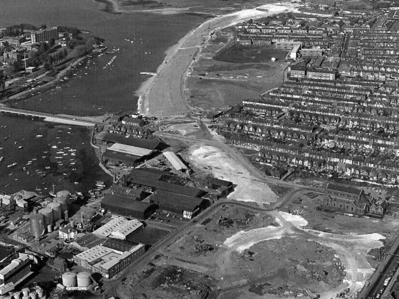 t's the early 1970s and the new M275 is approaching Mile End, Portsmouth. Picture: Tony Triggs | Other 3rd Party