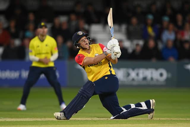 Essex's Michael Pepper hits out during last night'sT20 Blast match between Essex Eagles and Hampshire Hawks in Chelmsford. Photo by Alex Davidson/Getty Images.