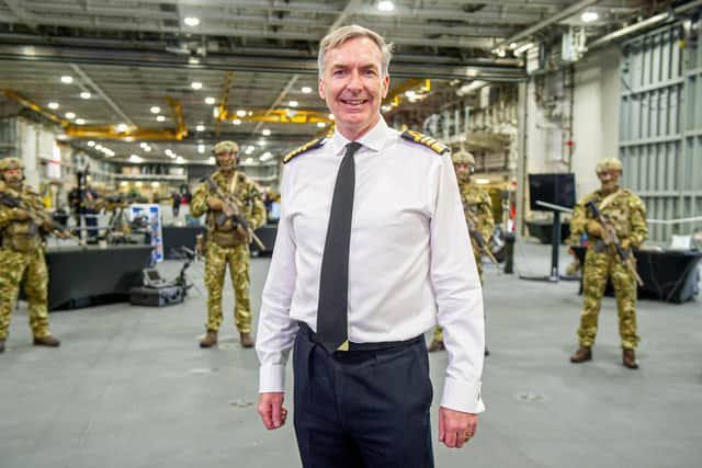 First Sea Lord, Admiral Tony Radakin outlining the Royal Navy’s future priorities in a speech onboard HMS Prince of Wales on 8 October 2020.
Pictured: First Sea Lord, Admiral Tony Radakin with future commando force wearing their new uniform.
Picture: Habibur Rahman