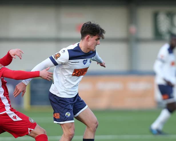 Christian Rowe in action for Hawks Picture: Chris Moorhouse (020121-27)