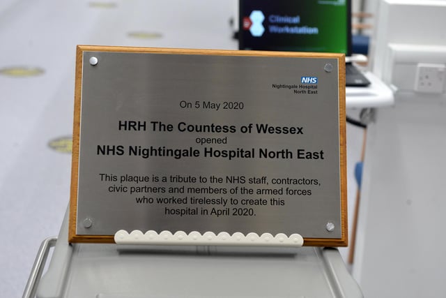 HRH The Countess of Wessex officially opened the NHS Nightingale Hospital North East, with the plaque unveiled by Sir John Burn, chair of Newcastle upon Tyne Hospitals NHS
Foundation Trust.