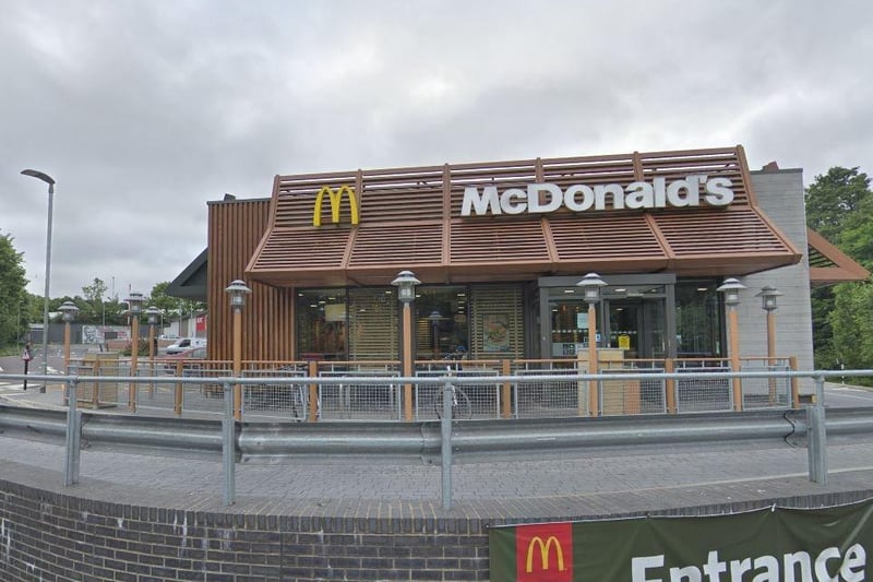 This McDonald's restaurant in Larchwood Avenue in Havant has a 3.5 star rating based on 1,703 reviews on Google.
Photo credit: Google Street View