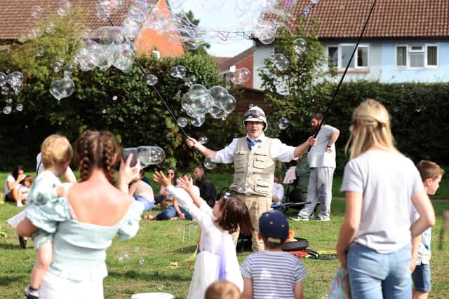 Dinky Doris fundraiser at Abshot Community Centre. 
Pictured is Believe-A-Bubble entertaining the crowds.

Picture: Sam Stephenson.