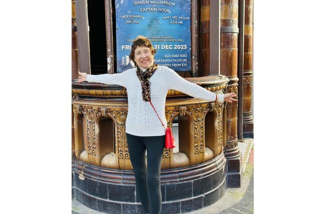 Sandra Smith, who worked at The Kings Theatre for three decades, had a visit to her former workplace arranged by staff at Denmead Grange care home, where she now lives, and the theatre.
