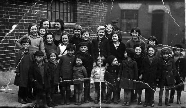 COSHAM & NORTH STREET CHILDREN LANDPORT


Sent in by George Tucker of Bedhampton we see a wonderful photograph of the children who lived in the tight community of Landport in 1937. George is fifth from the left front row and his sister Audrey third right second row. other names George remembers are Kenny Finch, Iris Grooms, Bella Jenkins.