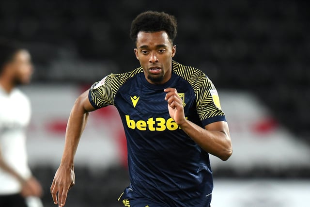 FM 23 estimated weekly wage bill: £57,150; Highest estimated paid player: Tashan Oakley-Boothe (£7,000); Lowest estimated paid player: Jordan Wright (£600).
