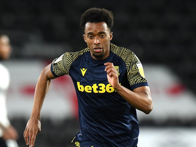 FM 23 estimated weekly wage bill: £57,150; Highest estimated paid player: Tashan Oakley-Boothe (£7,000); Lowest estimated paid player: Jordan Wright (£600).