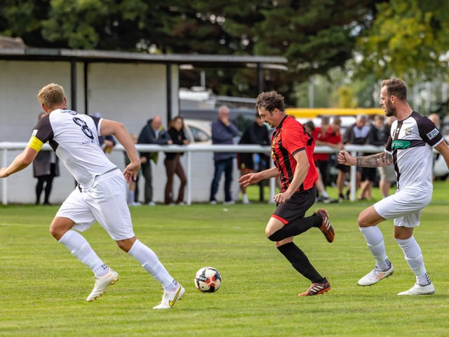 Fleetlands (red/black) v Bemerton. Picture by Mike Cooter