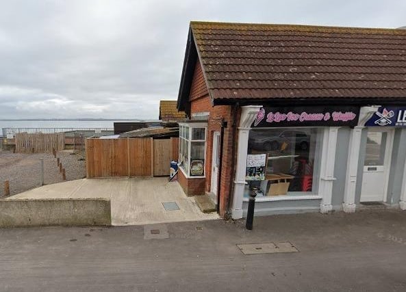 Lee Ice Cream and Waffle, Lee-on-the-Solent, has a Google rating of 4 with 19 reviews.