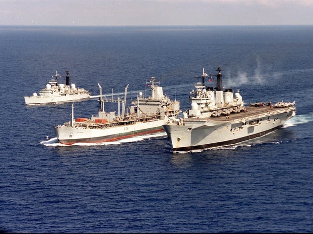 HMS Invincible,RFA Bayleaf and HMS Newcastle in formation back in 1999.