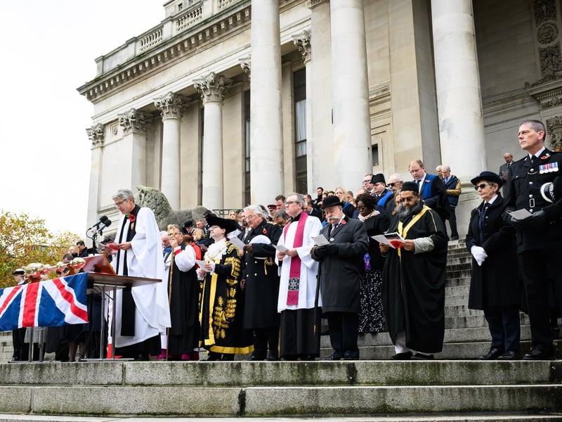 Pictured is: The Very Rev Cane leads the prayers
Picture: Keith Woodland (121121-107)