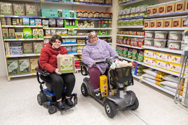 Rachel Erwich,18, with mum Joanne Erwich, 54, at the 8am opening of the new B&M store on Arundel Street. Picture: Mike Cooter (301124)
