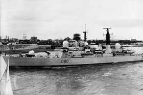 A 1980 photo shows HMS Sheffield of the Royal Navy. The destroyer was hit and sunk by an Exocet missile fired from an Argentinian land-based Super Etendard fighter bomber 04 May 1982 during Falklands (Malvinas). The Argentine government on December 05, 2003 said Britain has admitted that nuclear weapons were on some navy vessels.