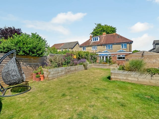 There is no onward chain for this three bedroom home in Drayton. Picture: Town and Country Southern