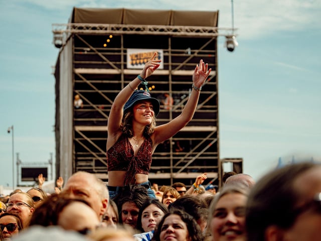 Victorious Festival got off to a brilliant start with a range of wonderful performances from the likes of Fatboy Slim, Louis Tomlinson, Jess Glynne, Snow Patrol and Maximo Park.Picture: Victorious Festival/Strong Island
