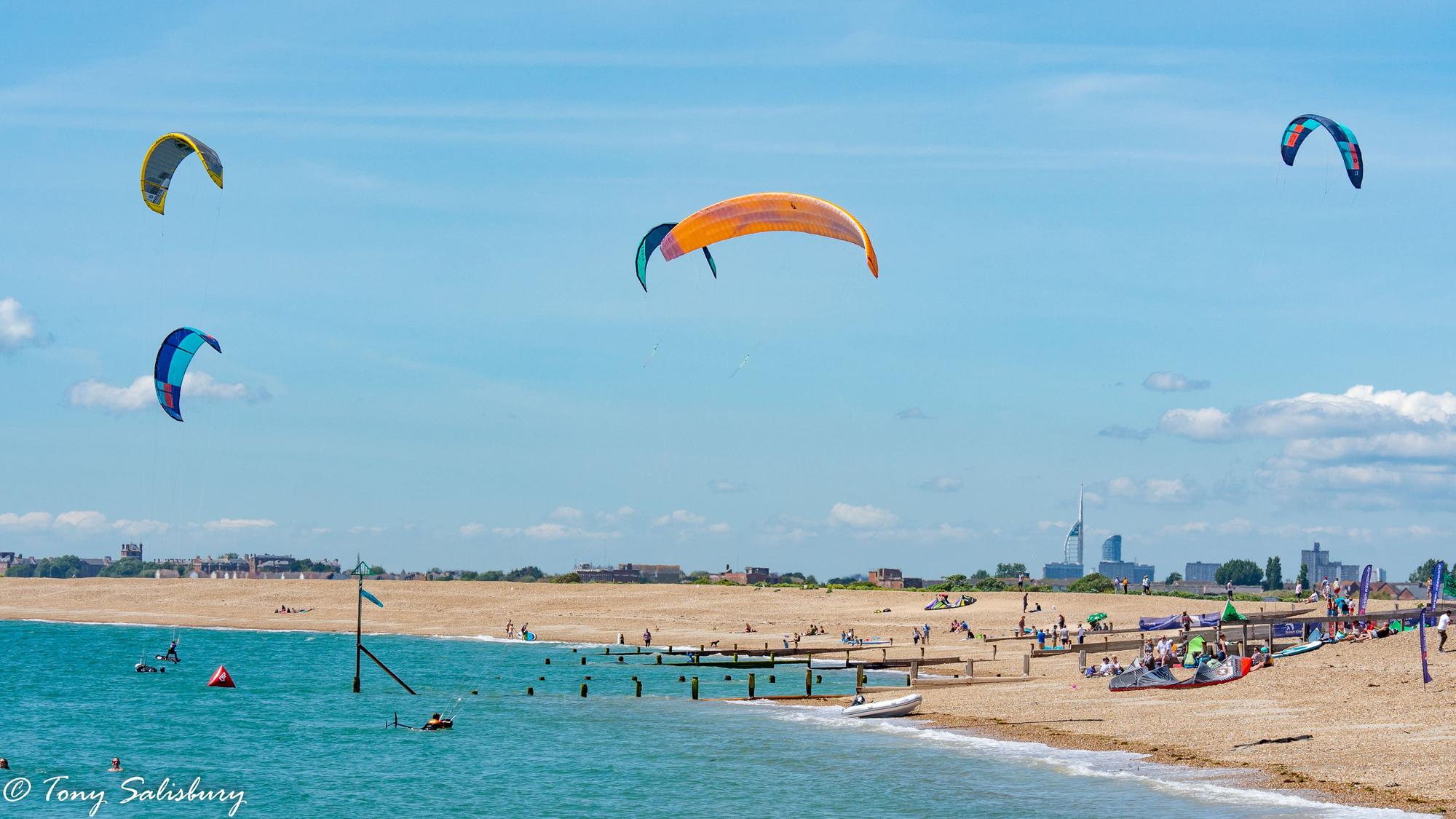 17 great photos of kitesurfing at Hayling Island over the years The News
